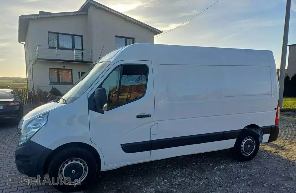 RENAULT Master 