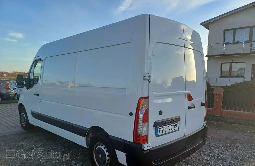 RENAULT Master 