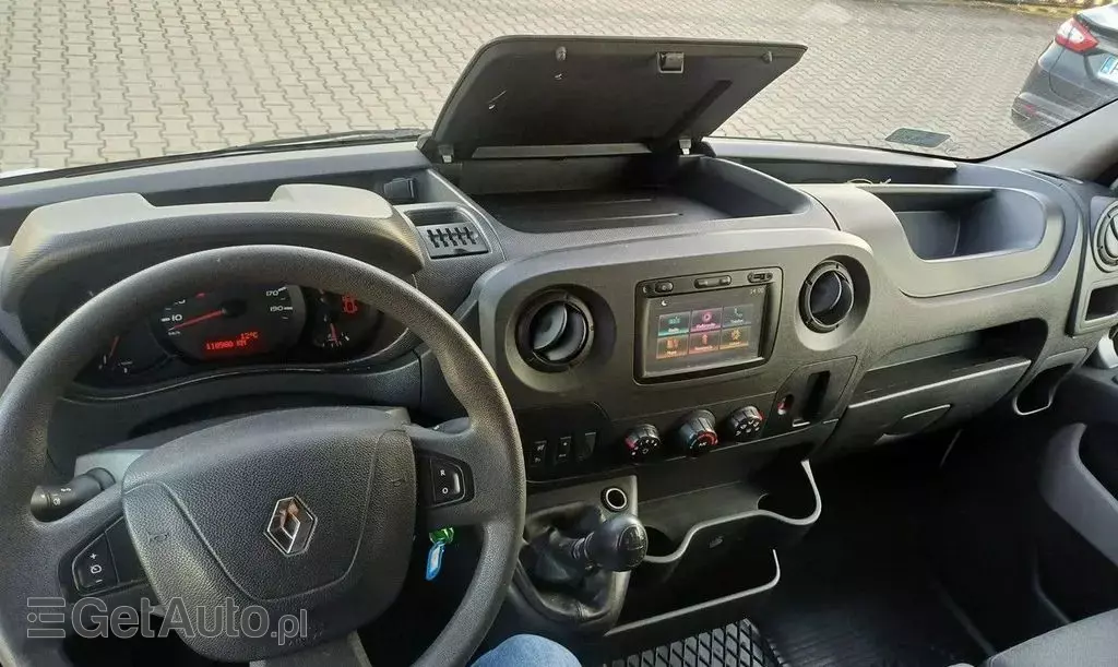 RENAULT Master 