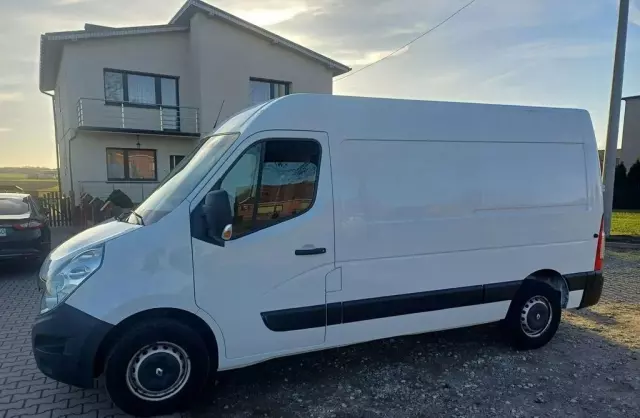 RENAULT Master 