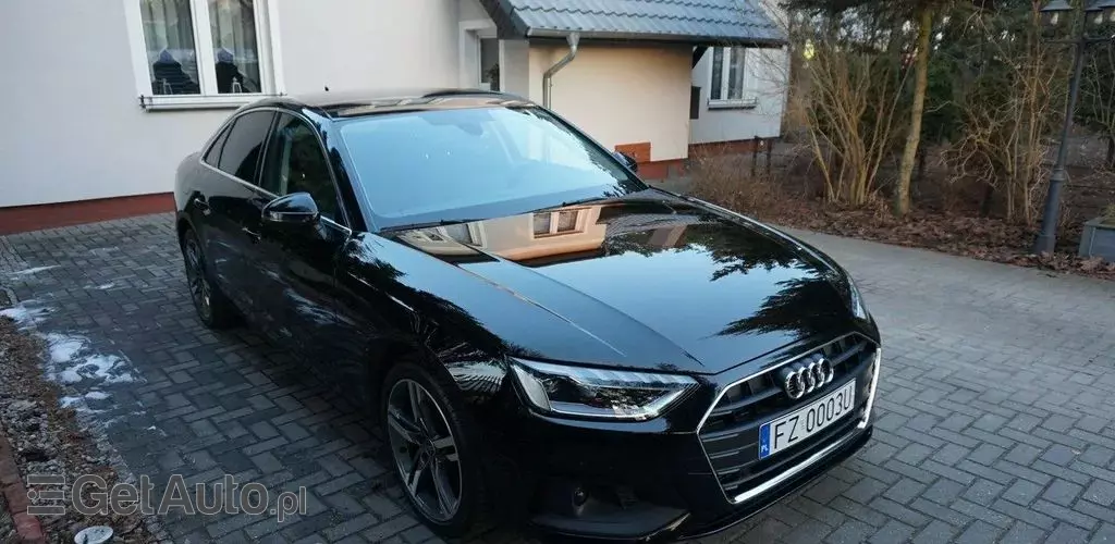 AUDI A4 