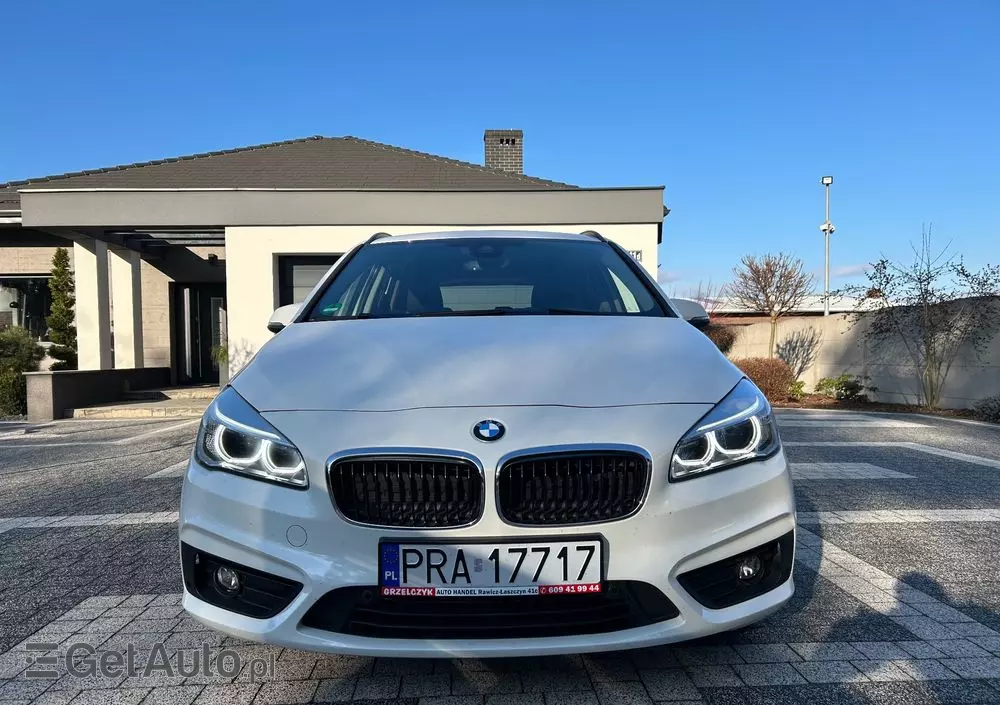 BMW Seria 2 218i Active Tourer Advantage