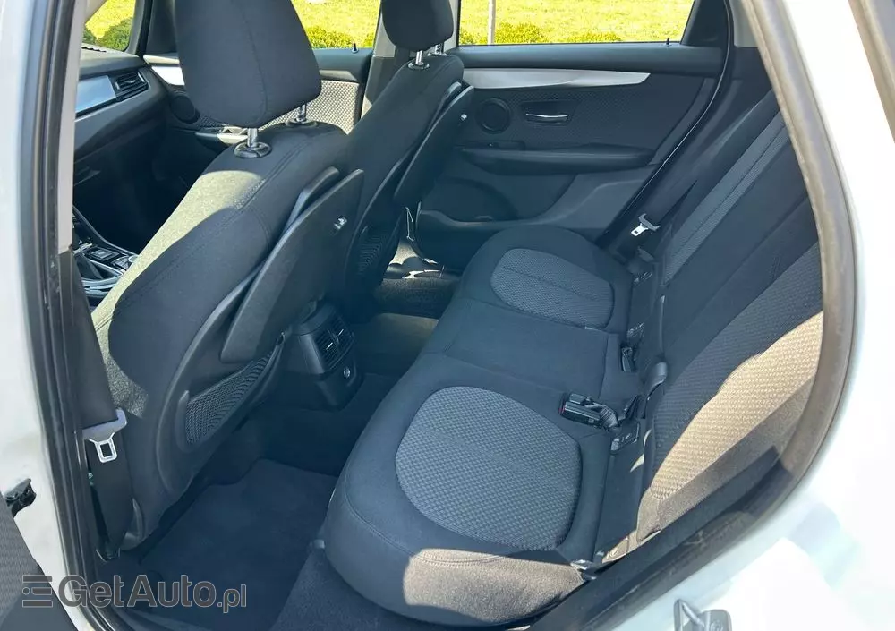 BMW Seria 2 218i Active Tourer Advantage