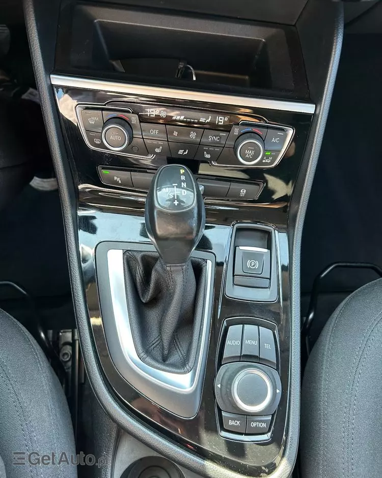 BMW Seria 2 218i Active Tourer Advantage