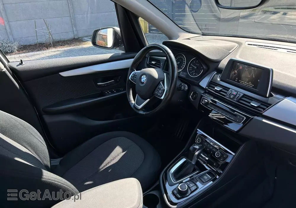 BMW Seria 2 218i Active Tourer Advantage