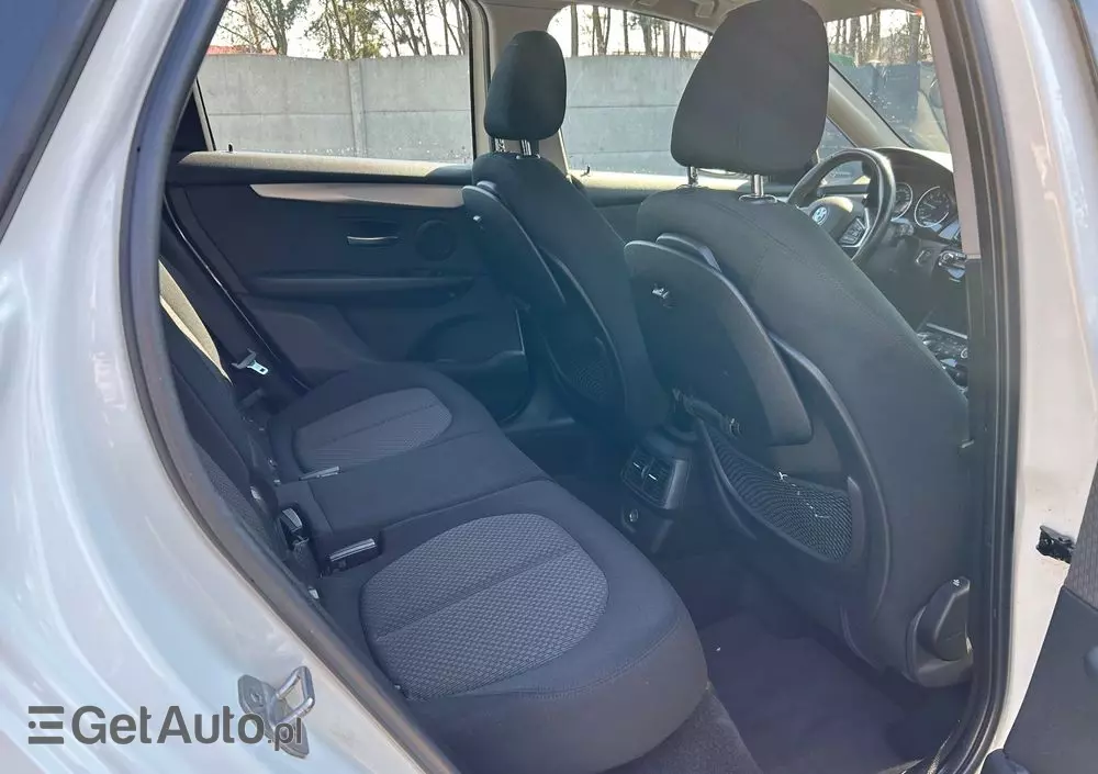 BMW Seria 2 218i Active Tourer Advantage