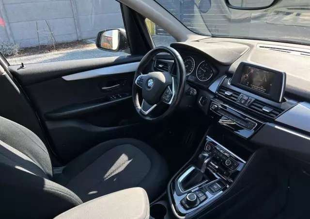 BMW Seria 2 218i Active Tourer Advantage