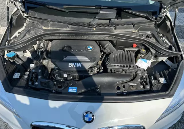 BMW Seria 2 218i Active Tourer Advantage