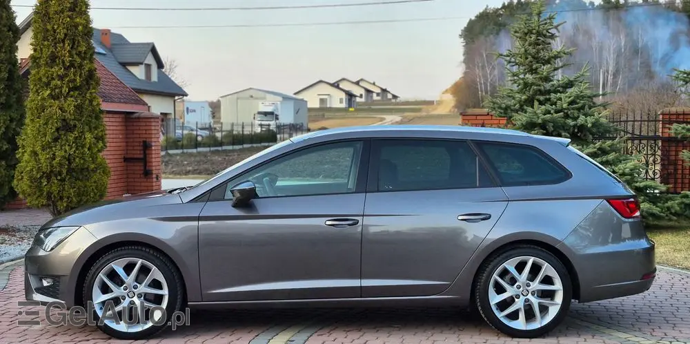 SEAT Leon 2.0 TDI DPF FR