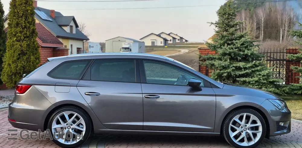 SEAT Leon 2.0 TDI DPF FR