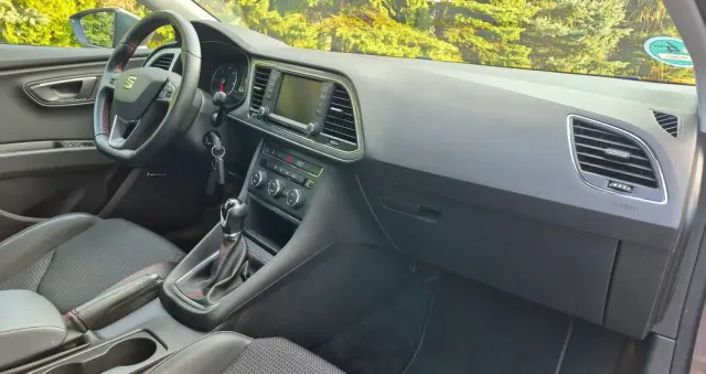 SEAT Leon 2.0 TDI DPF FR