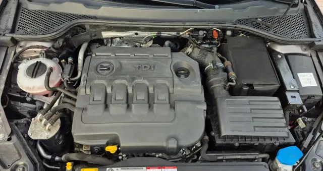 SEAT Leon 2.0 TDI DPF FR