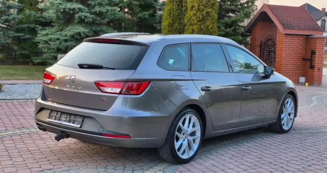 SEAT Leon 2.0 TDI DPF FR