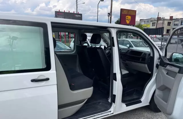 VOLKSWAGEN TRANSPORTER 