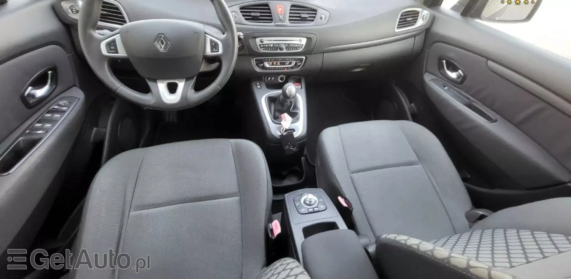 RENAULT Scenic 