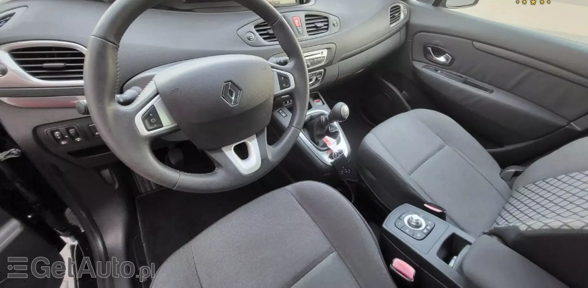 RENAULT Scenic 