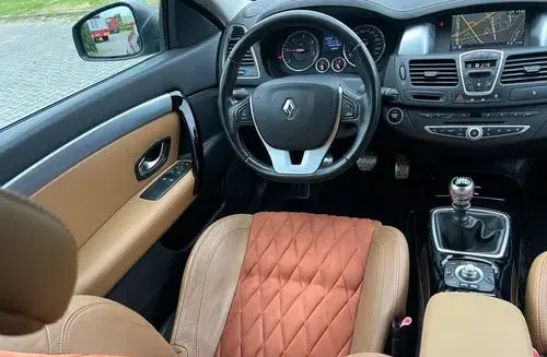 RENAULT Laguna 