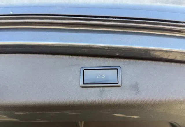 SEAT Leon 1.5 eTSI OPF DSG FR Black Edition