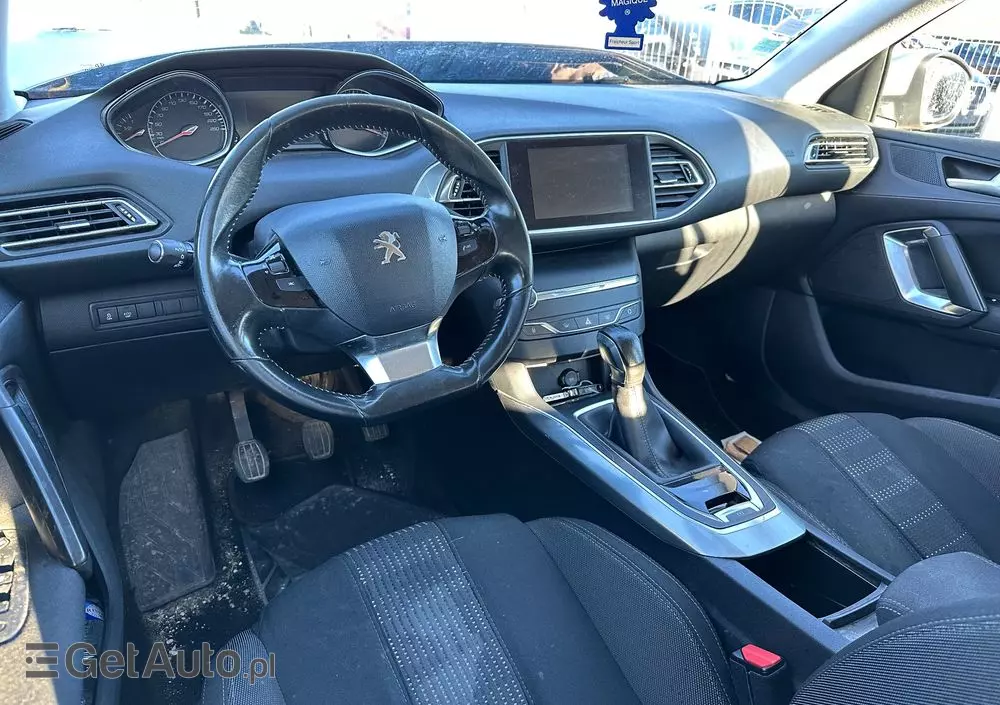 PEUGEOT 308 1.2 PureTech Allure S&S