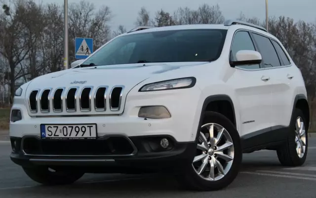 JEEP Cherokee 