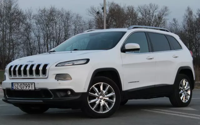 JEEP Cherokee 