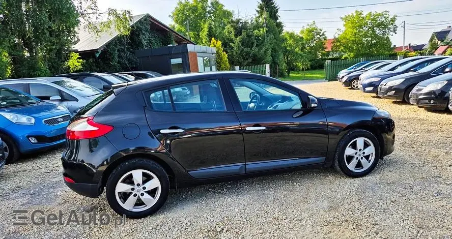 RENAULT Megane 1.6 16V 110 TomTom Edition