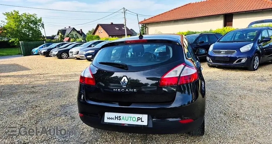 RENAULT Megane 1.6 16V 110 TomTom Edition