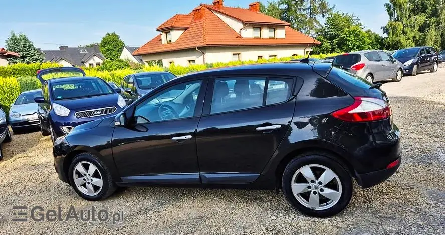RENAULT Megane 1.6 16V 110 TomTom Edition