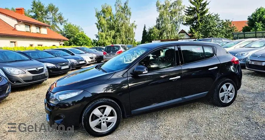 RENAULT Megane 1.6 16V 110 TomTom Edition