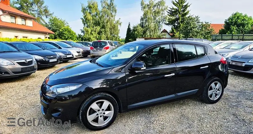 RENAULT Megane 1.6 16V 110 TomTom Edition