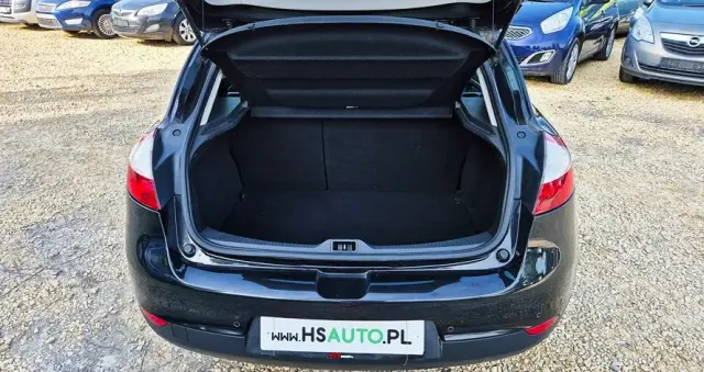 RENAULT Megane 1.6 16V 110 TomTom Edition