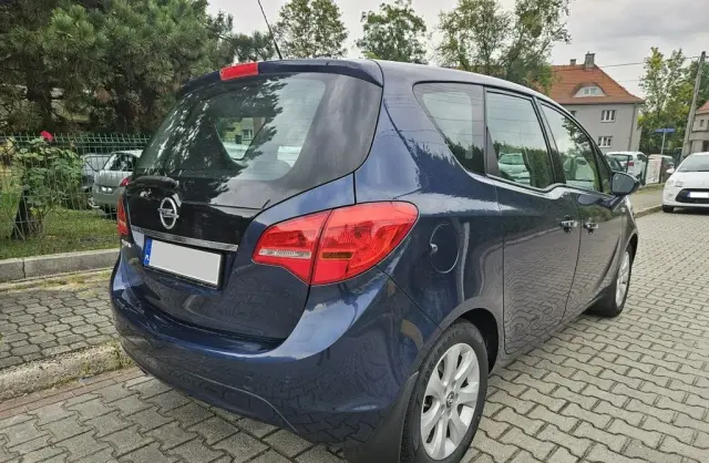OPEL Meriva 