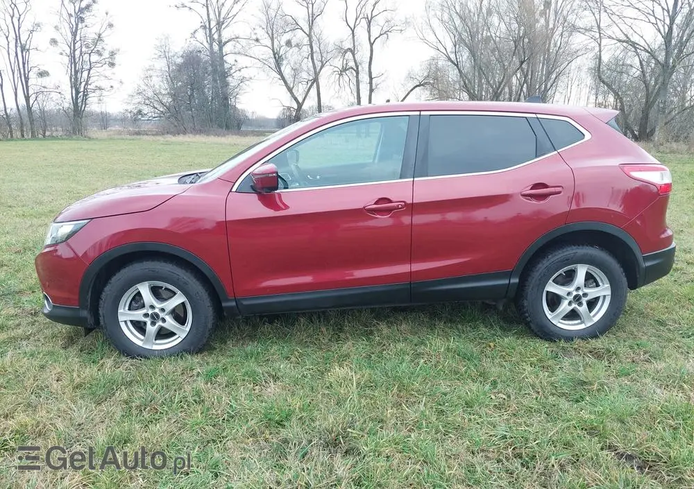 NISSAN Qashqai 1.2 DIG-T Xtronic 360