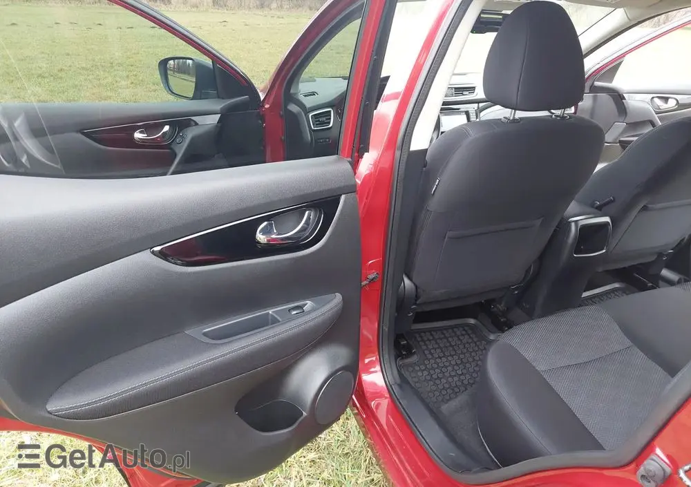 NISSAN Qashqai 1.2 DIG-T Xtronic 360