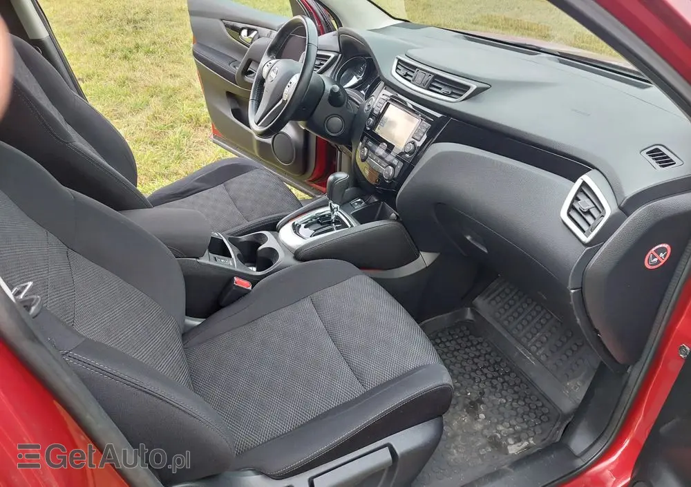 NISSAN Qashqai 1.2 DIG-T Xtronic 360
