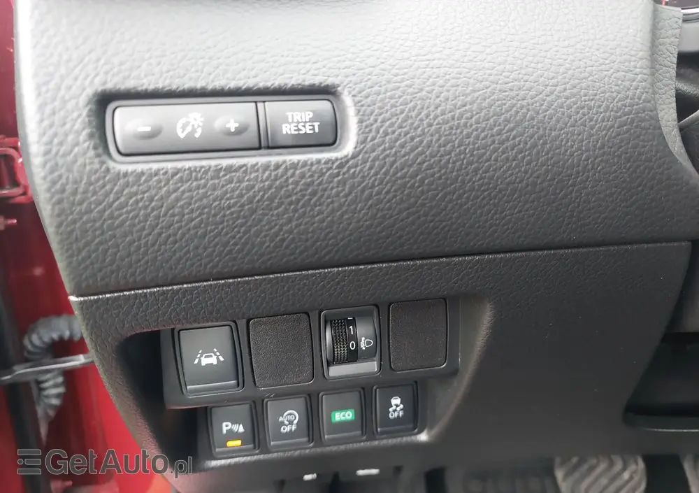 NISSAN Qashqai 1.2 DIG-T Xtronic 360