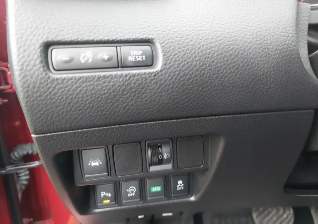 NISSAN Qashqai 1.2 DIG-T Xtronic 360