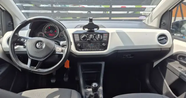 VOLKSWAGEN Up! 1.0 move