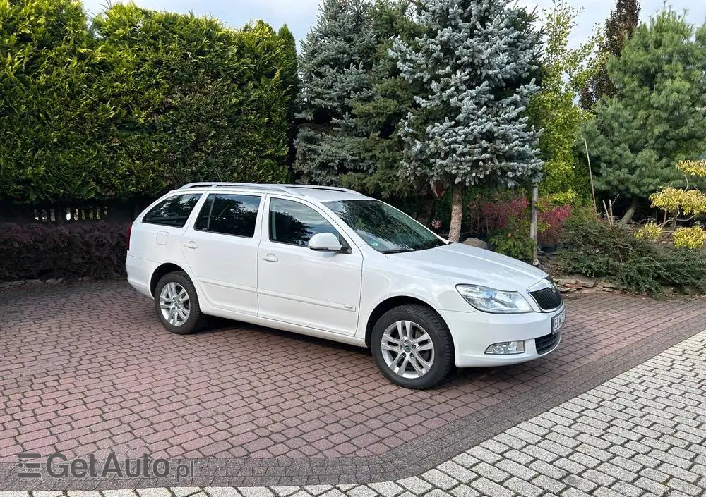 SKODA Octavia Combi 2.0 TDI DPF 4x4 AllDrive