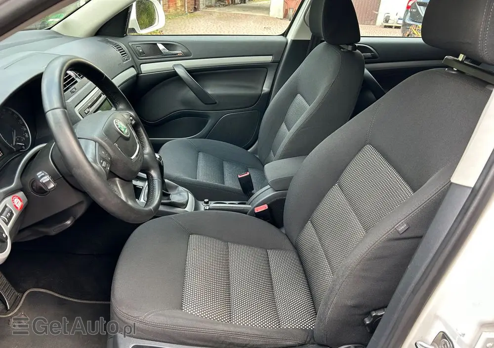 SKODA Octavia Combi 2.0 TDI DPF 4x4 AllDrive