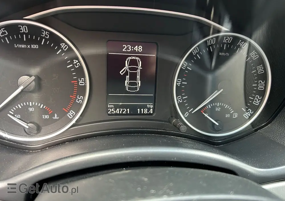 SKODA Octavia Combi 2.0 TDI DPF 4x4 AllDrive