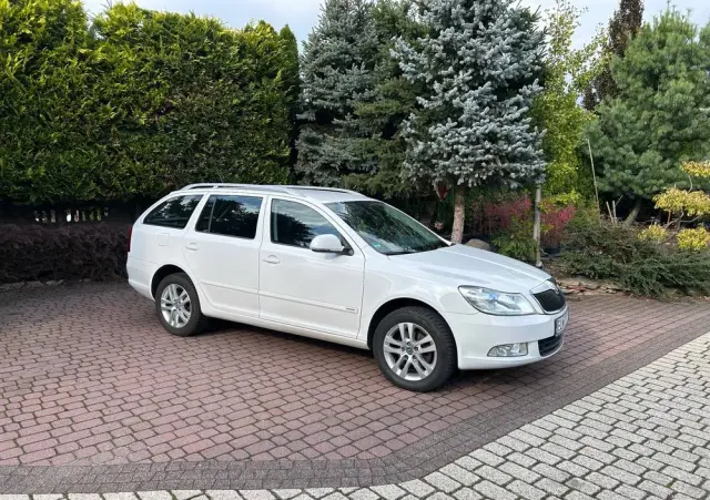 SKODA Octavia Combi 2.0 TDI DPF 4x4 AllDrive