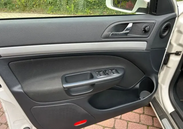 SKODA Octavia Combi 2.0 TDI DPF 4x4 AllDrive