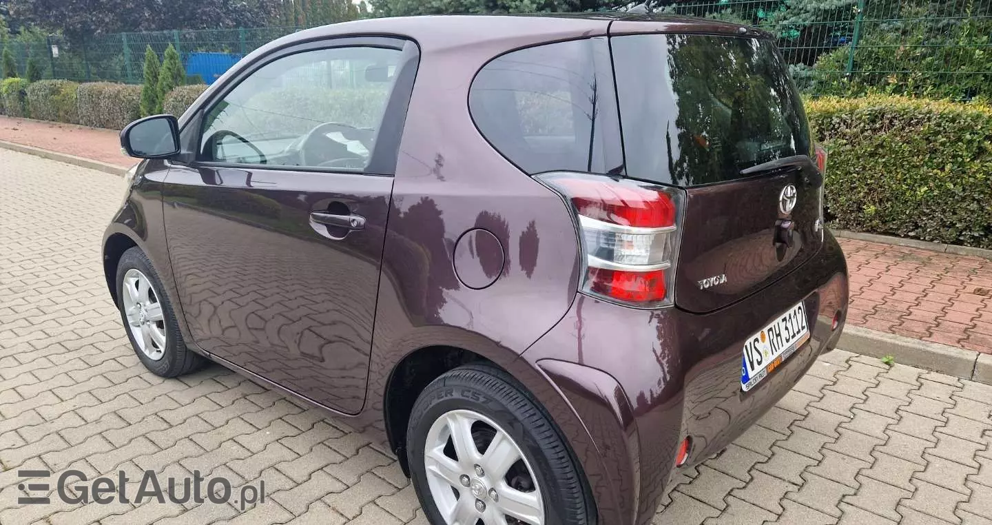 TOYOTA IQ 1.0 Sol