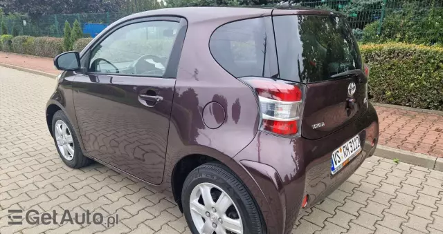 TOYOTA IQ 1.0 Sol