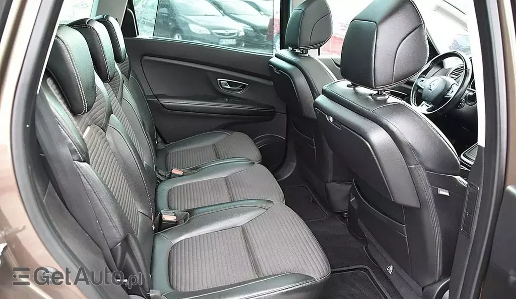 RENAULT Grand Scenic 