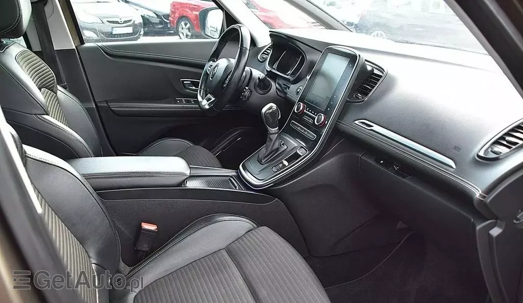 RENAULT Grand Scenic 