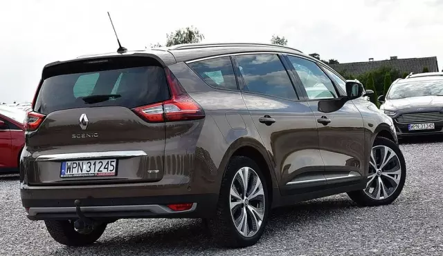 RENAULT Grand Scenic 