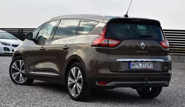 RENAULT Grand Scenic 