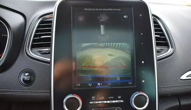 RENAULT Grand Scenic 